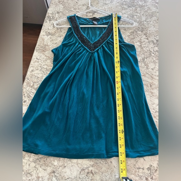 Cable and Gage Tank Top Medium - Picture 7 of 8